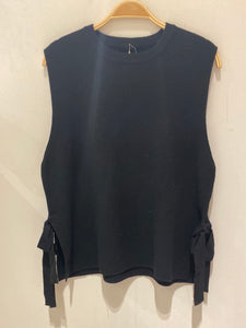 Tie Side Short Vest