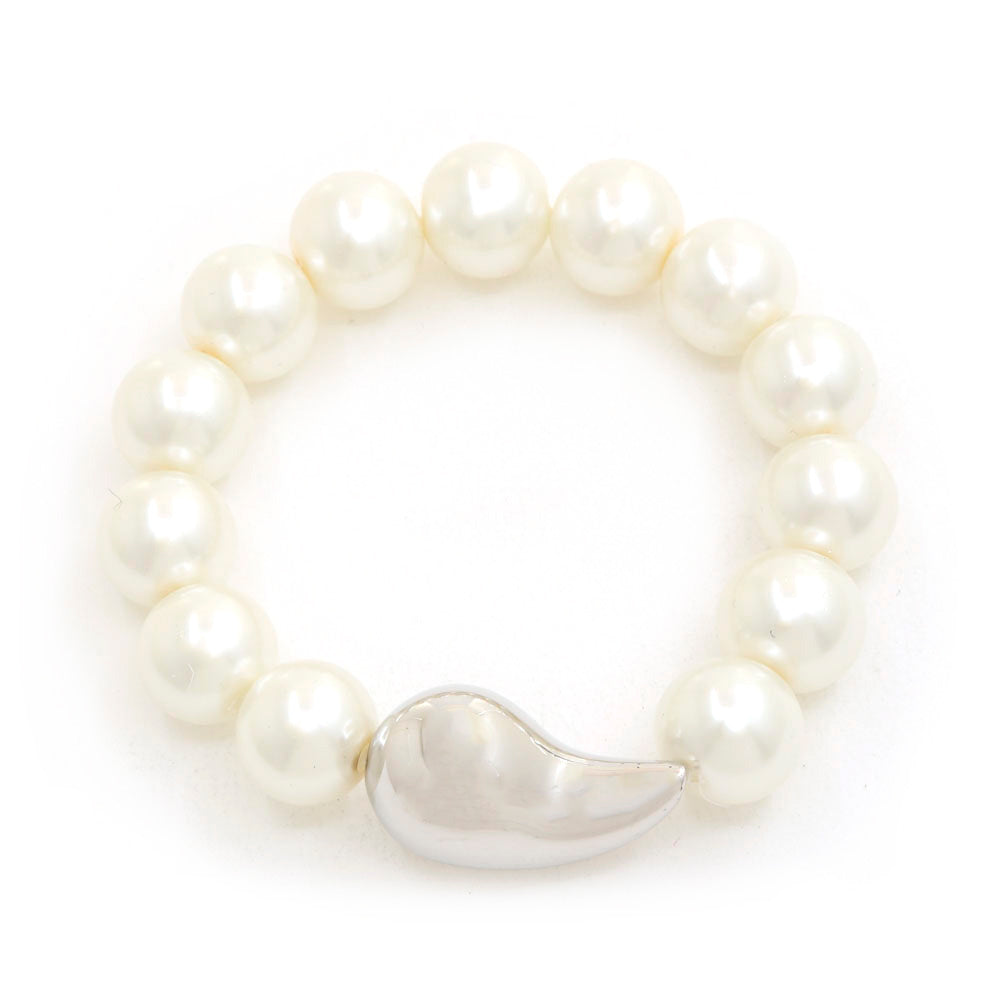 Teardrop Dome Pearl Bead Bracelet