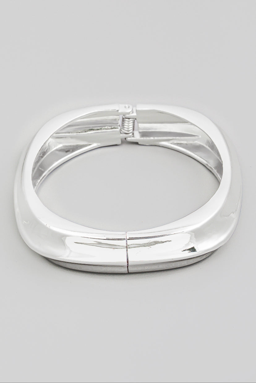 Round Latch Bangle Bracelet